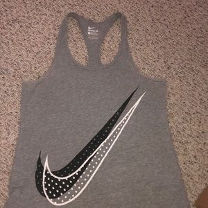 Nike workout top